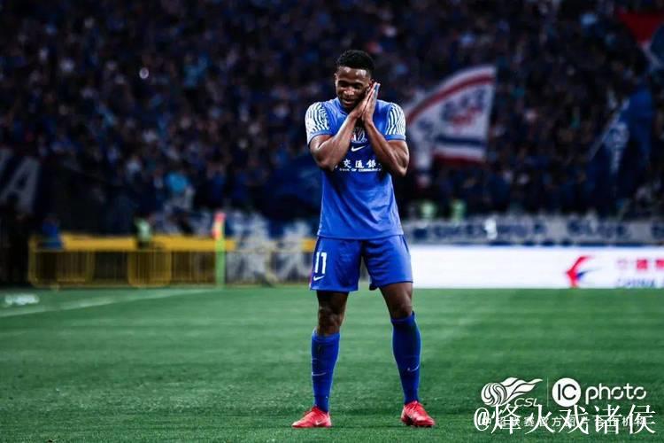 米内罗独造三球 上海申花击败河南队 米内罗独造三球 上海申花击败河南队