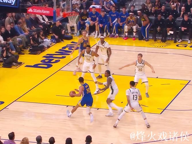 库里31+7+7力压字母哥34+10+5 勇士击败雄鹿 库里31+7+7力压字母哥34+10+5 勇士击败雄鹿