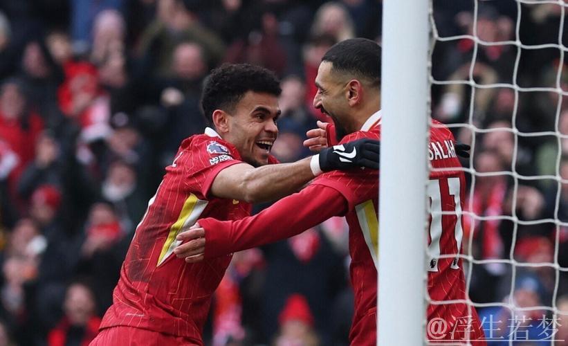 迪亚斯破荒助攻萨拉赫,利物浦2-1胜狼队,21轮不败扩大至7分领跑 迪亚斯破荒助攻萨拉赫,利物浦2-1胜狼队,21轮不败扩大至7分领跑
